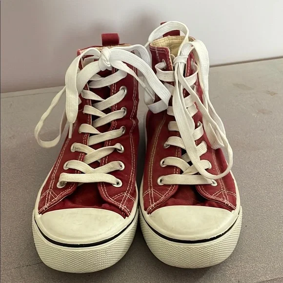 Rue21 Shoes Rue2 Red And White Hightop Sneakers Poshmark